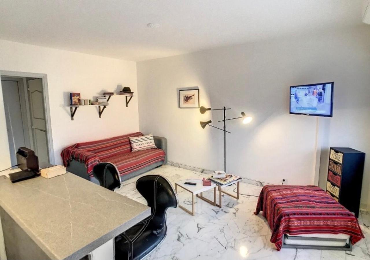 Superbe Studio Tout Equipe/Proche Mer Et Commodite Saint-Laurent-du-Var Dış mekan fotoğraf